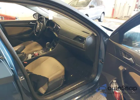 2019 Volkswagen Jetta 1.4T Sel from USA, damaged, VIN 3VWE57BU2KM089292